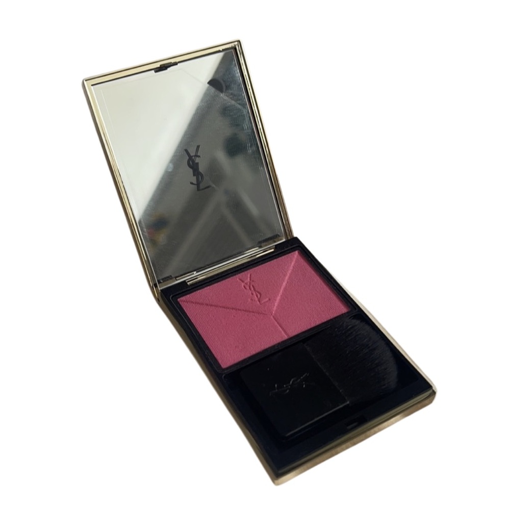 Yves St Laurent Blush 😘